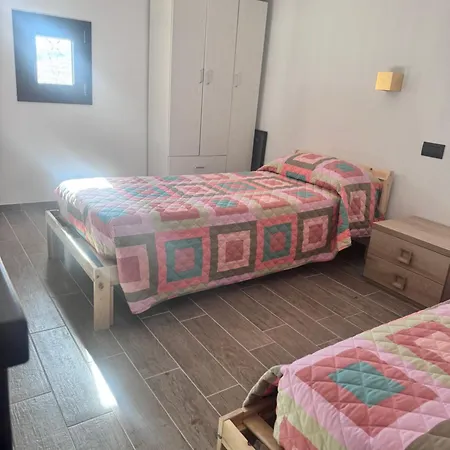 Casa Di Lola Vista Mare 別荘 オルビア